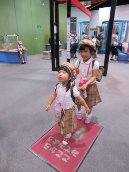 School Trip to Osaka Science Museum_e0119166_17273035.jpg